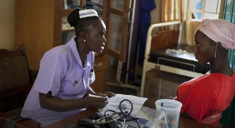 女性的疼痛更容易被忽视，症状更容易被误判，病情也更容易被延误诊断。这正是医疗体系未将女性需求纳入考量所导致的后果。